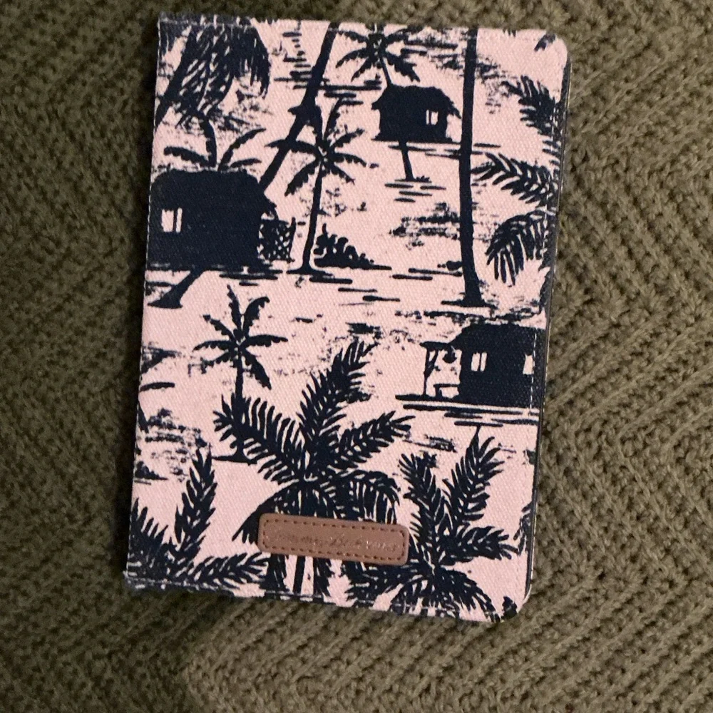 Tommy Bahama Tropical cream and navy iPad Mini Folio